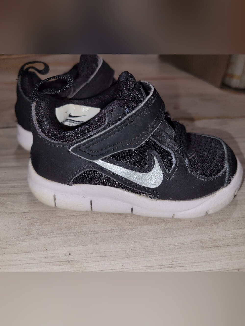 Nike Toddler Black Sneakers with White Swoosh - Velcro Strap